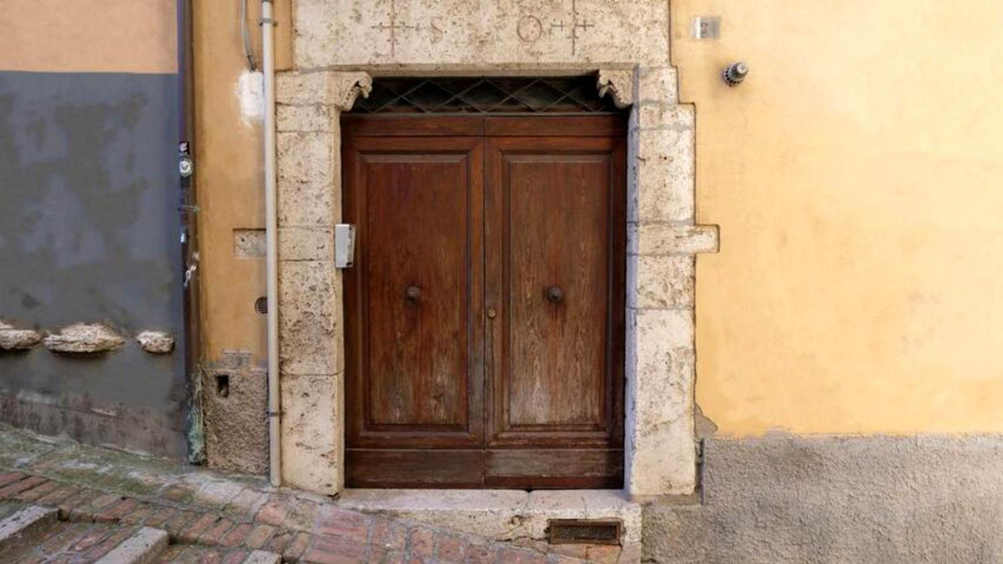 City Center “ Arco Dei Gigli “ Perúgia Exterior foto